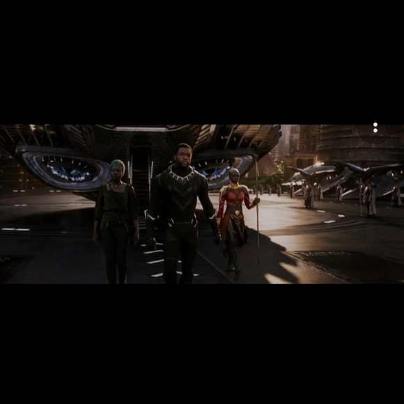 Marvel Black Panther Hallmark Christmas Tree Ornament - Picture 13 of 16